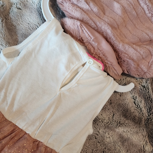 Little Lass 2 Piece set with accessory! (3 pieces total) NWT - Picture 9 of 10